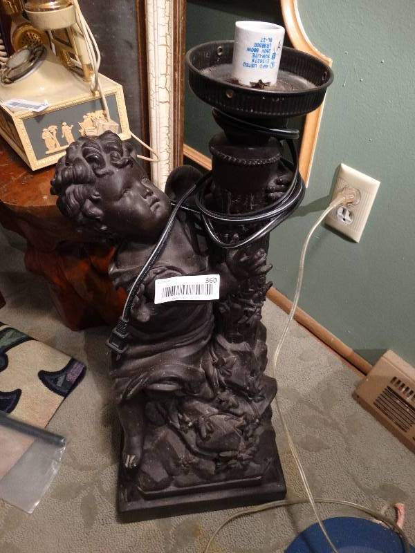 lot 360 image: Large Cherub Statue Lamp.