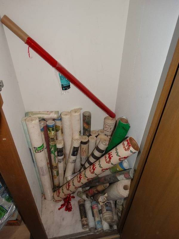 lot 927 image: All Wall Paper Rolls, Boarder Rolls, Tile in Cabinet.