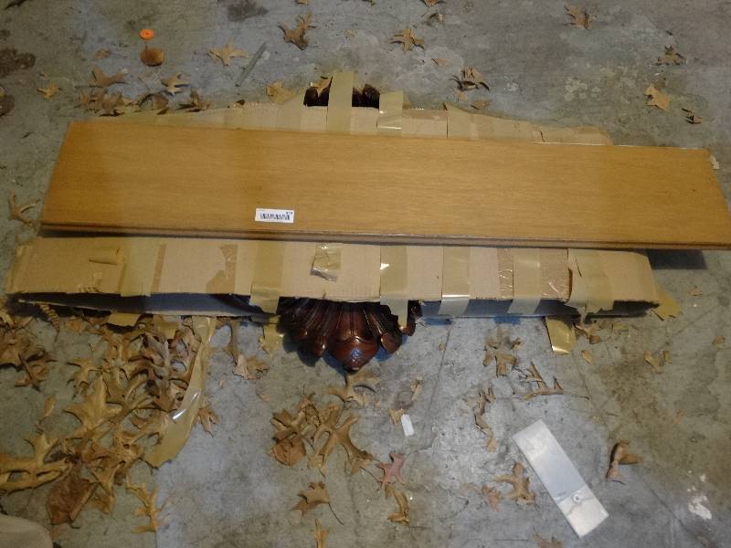 lot 979 image: Wood Shelf & Wood Shell Cabinet Toppers.