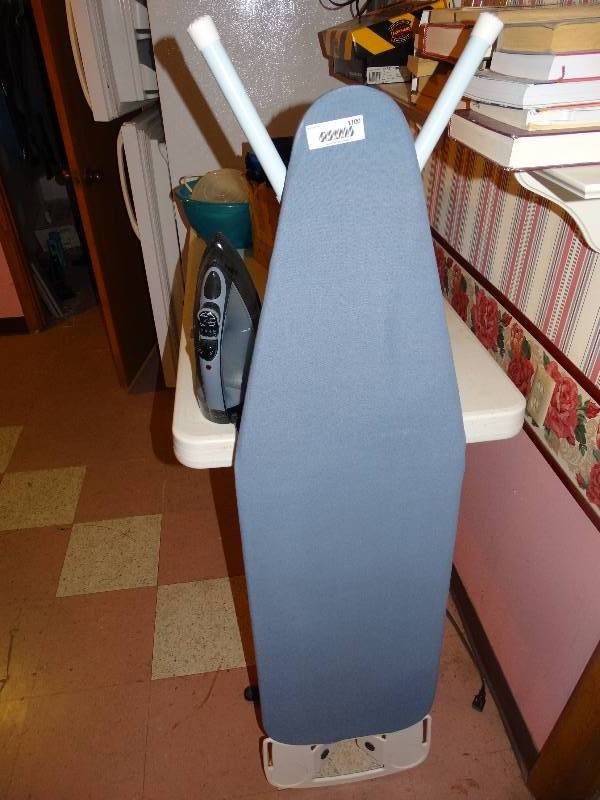 lot 1100 image: Ironing Board wSunbeam Steam Master Iron.