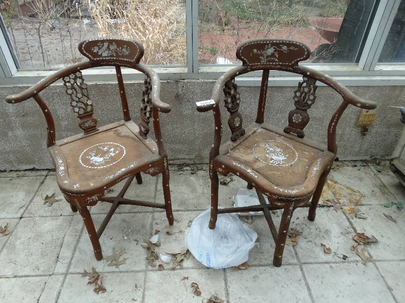 lot 1117 image: 2 Wood Corner Chairs wMother of Pearl Inlay - Need TLC.