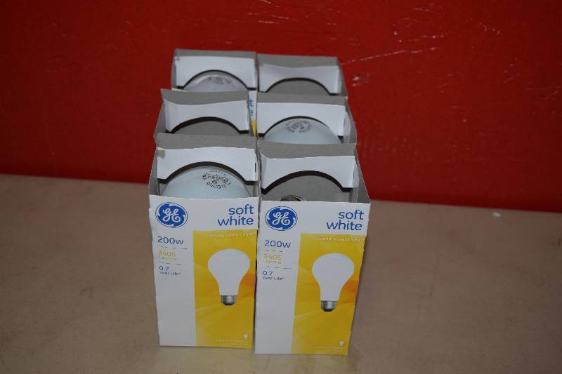 lot 78 image: 6 GE Soft White Bulbs