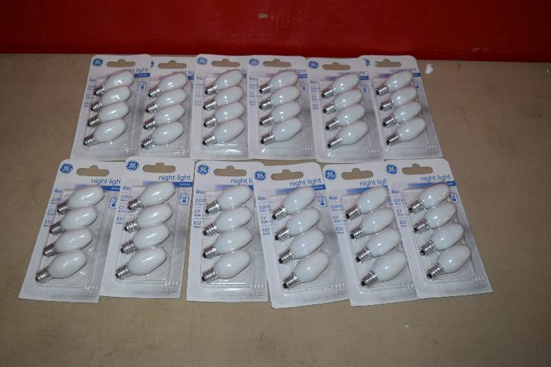 lot 82 image: 48 GE Night Light Bulbs