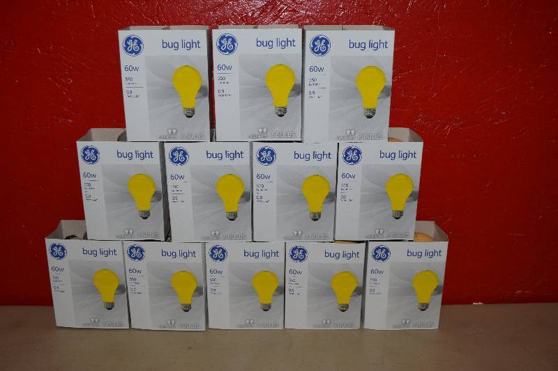 lot 96 image: 24 GE Bug Lights