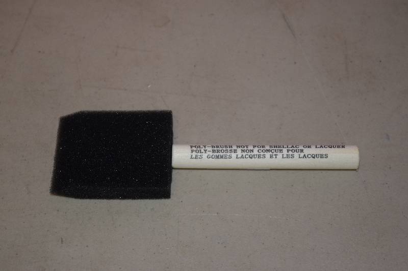 lot 118 image: 36 Shur-Line Foam Brushes