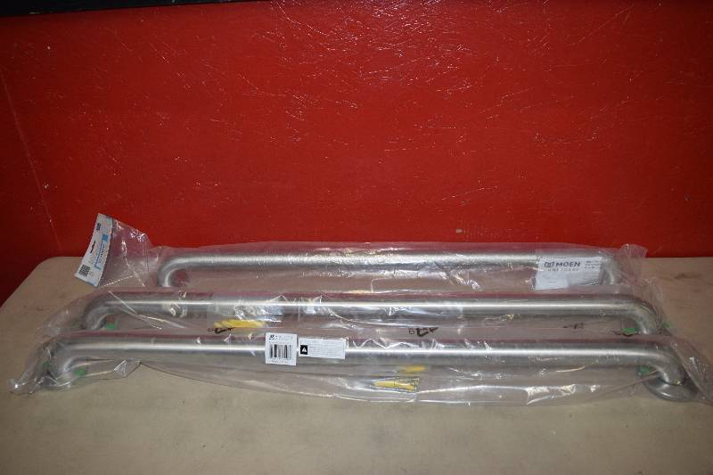 lot 175 image: 3 Stainless Handicap Bars