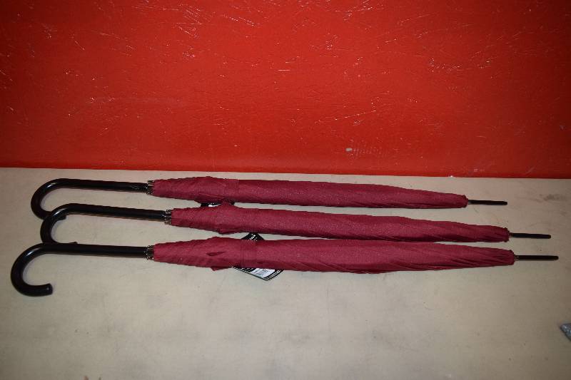lot 179 image: 3 Leighton Automatic Open Umbrellas