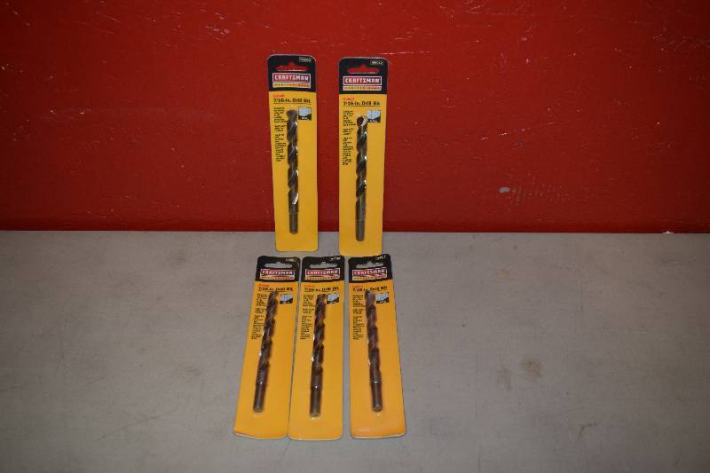 lot 221 image: 5 Craftsman Cobolt Drill Bits