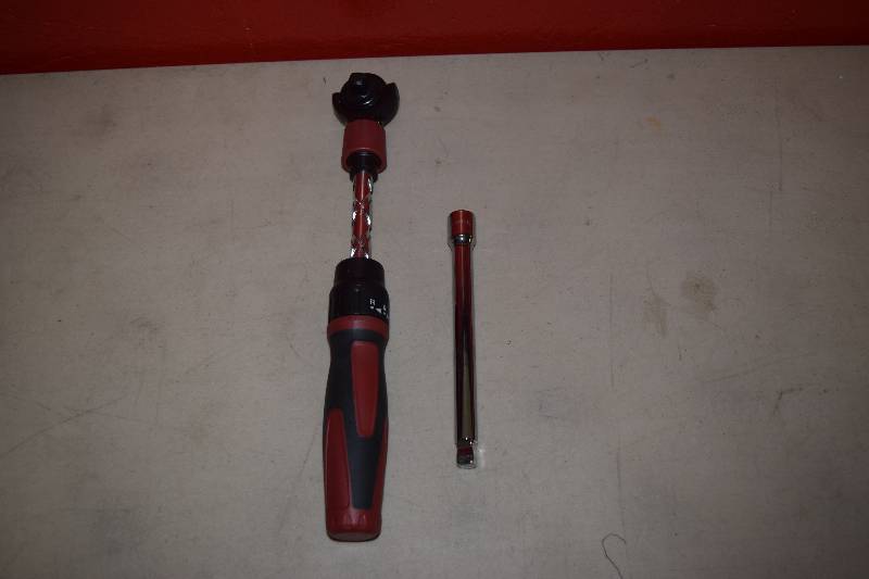 lot 222 image: Craftsman Speed Ratchet and Extension