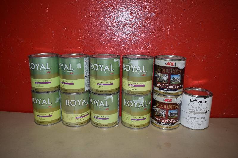 lot 239 image: 11 Quarts of Paint and Stain