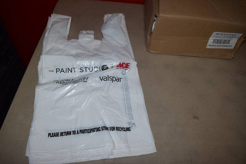 lot 227 image: 1000 T-Shirt Bags