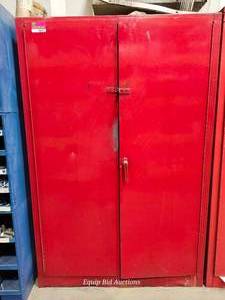 lot 48502 image: Industrial Red Storage Cabinet - Contents Not Included