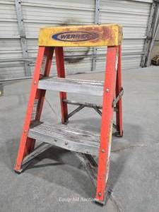 lot 48663 image: Werner 2-Step Industrial Step Ladder