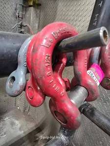 lot 48670 image: Crosby G-215 Alloy Steel Shackle (3 Assorted Sizes)&nbsp