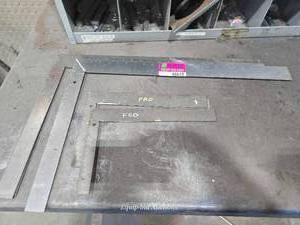 lot 48678 image: (6) Assorted Metal Machinist Squares and Rulers&nbsp