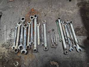 lot 48714 image: &nbspWright USA Combination Wrench and Gear Wrench