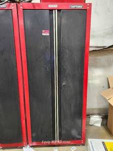 lot 48523 image: Craftsman Heavy-Duty Storage Cabinet