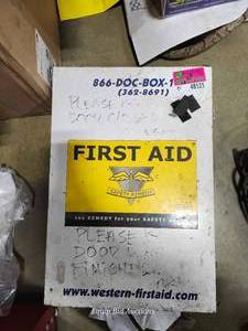 lot 48525 image: Western Safety Remedy First Aid Cabinet&nbsp
