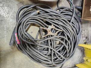 lot 48541 image: Industrial Welding Ground Clamp with Heavy Duty Cable