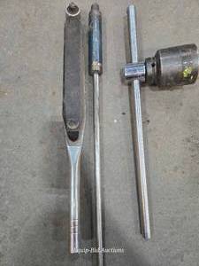 lot 49047 image: Heavy Duty Socket Wrench Set with Extension Bar&nbsp