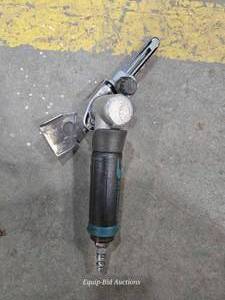 lot 49060 image: Dynabrade Mini-Dynafile II Belt Sander Model 15003&nbsp