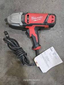 lot 49069 image: Milwaukee Electric Impact Wrench with Power Cord&nbsp
