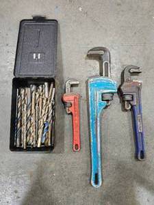 lot 36854 image: Pipe Wrench Set with Drill Bit Case&nbsp