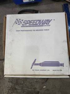 lot 49143 image: Speedway SW-320-25DX TIG Welding Torch&nbsp