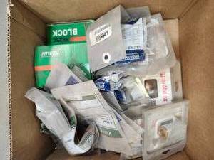 lot 49152 image: Hypertherm Powermax Plasma Cutter Electrodes Lot 0-100