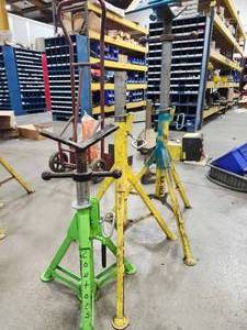 lot 49180 image: Mathey Dearman RDI-Jack D673 2500 lbs Pipe Jack Stand