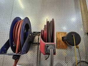 lot 49195 image: Industrial Heavy-Duty Hose Reel System with Tools
