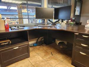lot 49220 image: Complete L-Shaped Office Desk Setup with Dual Monitors