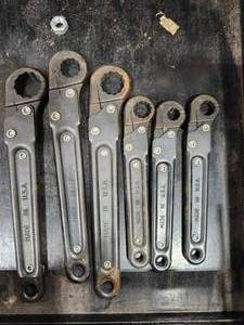 lot 36820 image: American-Made Socket Wrenches Collection&nbsp