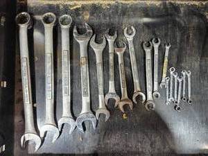 lot 36822 image: Craftsman Industrial Wrenches&nbsp