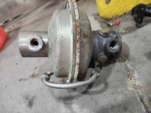 lot 36831 image: Industrial Pressure Regulator - Model S216JB101&nbsp