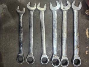 lot 48625 image: GearWrench Combination Wrench Set&nbsp