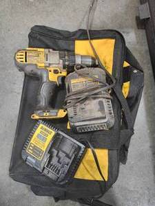 lot 48634 image: DeWalt DCD988 20V Cordless Drill Kit with Charger and Bag&nbsp