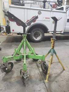 lot 48655 image: Industrial Cable Reel Stand and Jack XL Support Set&nbsp