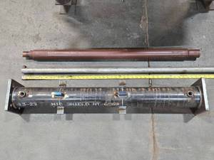 lot 48697 image: Industrial MTC Shield MT-L536 Cylinder Assembly&nbsp