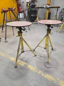 lot 49080 image: Industrial Sumner Jack Stands with Rotating Tops&nbsp