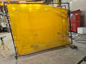 lot 49083 image: Industrial Welding Safety Screen with Stand