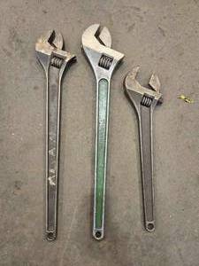 lot 49093 image: &nbspXL American-Made Adjustable Wrenches Set