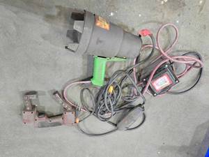 lot 49136 image: Magnaflux ZB-100F Black Light Testing Kit&nbsp