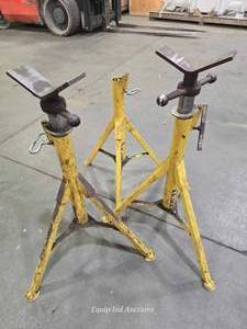 lot 34209 image: Sumner MD-DN Heavy Duty Jack Stands Set of 3&nbsp