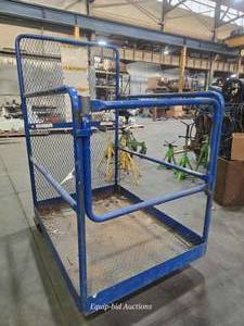 lot 34212 image: Industrial Forklift Work Platform Safety Cage