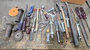 lot 34217 image: Mixed Lot of Workshop Tools and Equipment