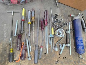 lot 34221 image: Mechanic Tool Lot with Grease Gun and Collection of Screwdrivers and Sockets