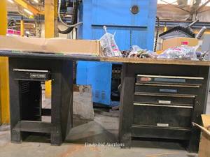 lot 34222 image: Craftsman Industrial Tool Storage Cabinets&nbsp