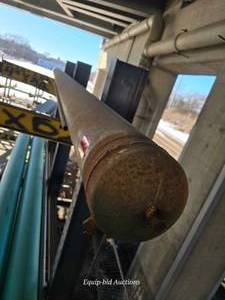 lot 34616 image: Industrial Steel Pipe with Cap