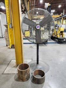 lot 36872 image: 30-inch Industrial Pedestal Fan with Two Steel Cylinders&nbsp
